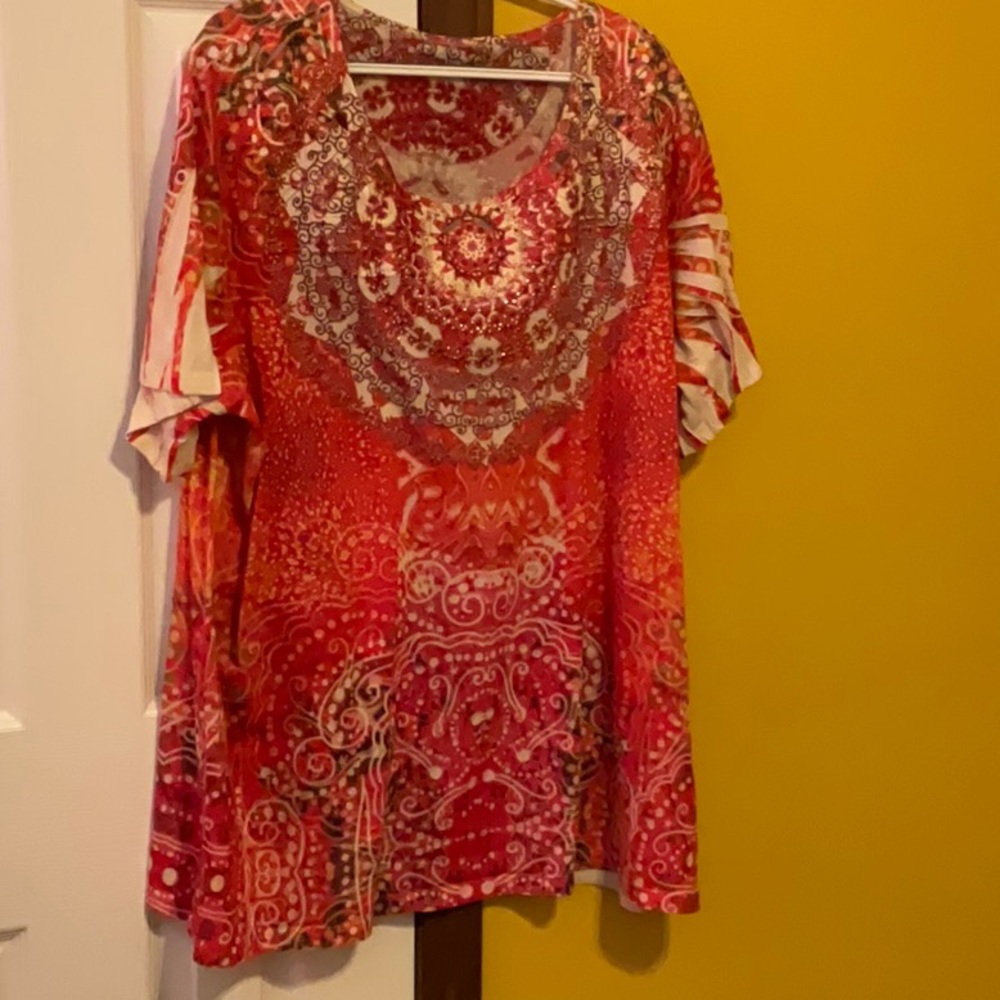 Short sleeve top